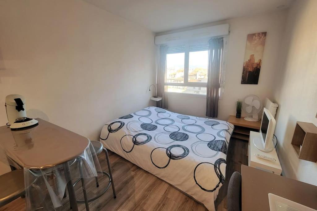 Fully Equipped Apartment St Charles Station Marsilia Exterior foto